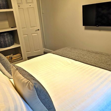 Racecourse Apartment 唐克斯特 外观 照片