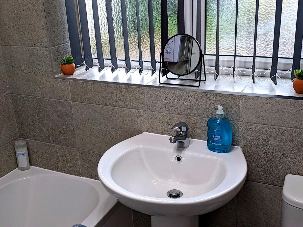 Racecourse Apartment 唐克斯特 外观 照片